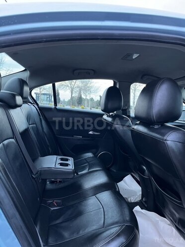 Chevrolet Cruze 2011, 280,000 km - 1.4 l - Gəncə
