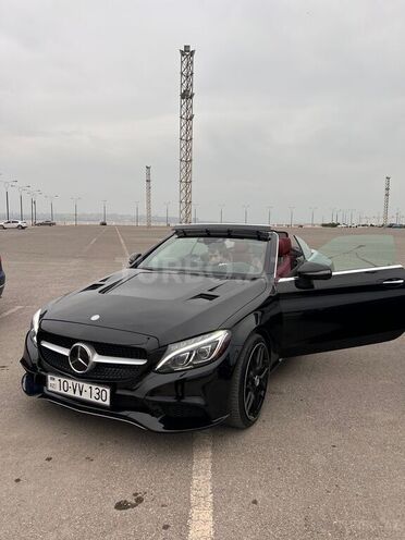 Mercedes C 300 4MATIC 2017, 85,000 km - 2.0 л - Bakı