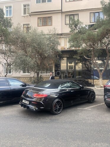 Mercedes C 300 4MATIC 2017, 85,000 km - 2.0 л - Bakı