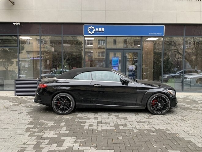 Mercedes C 300 4MATIC 2017, 85,000 km - 2.0 л - Bakı