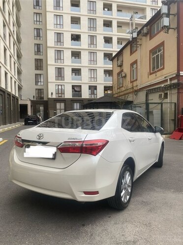 Toyota Corolla 2014, 140,000 km - 1.6 l - Bakı