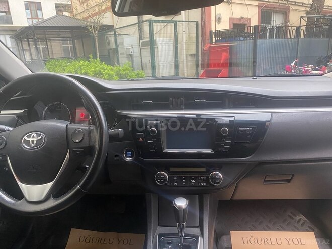 Toyota Corolla 2014, 140,000 km - 1.6 l - Bakı