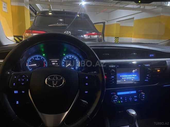 Toyota Corolla 2014, 140,000 km - 1.6 l - Bakı