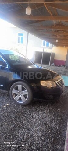 Volkswagen Passat 2008, 128,000 km - 2.0 l - Salyan