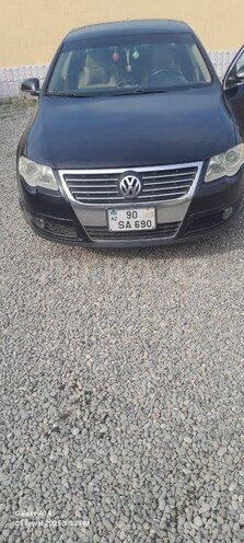 Volkswagen Passat 2008, 128,000 km - 2.0 l - Salyan