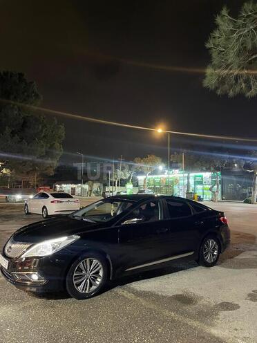 Hyundai Grandeur 2015, 187,000 km - 2.2 л - Bakı