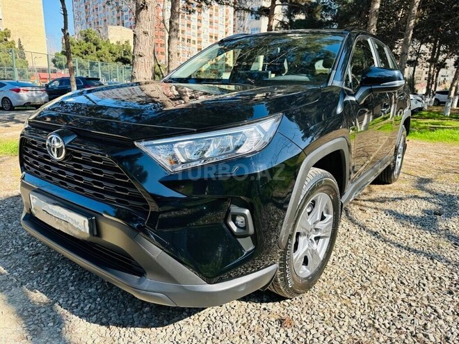 Toyota RAV4 2023, 10,000 km - 2.0 л - Bakı