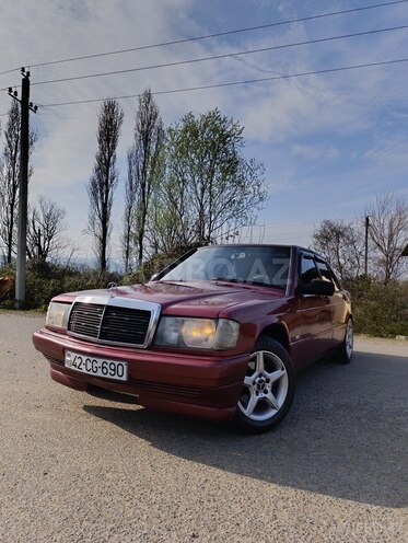 Mercedes 190 1990, 245,000 km - 2.0 l - Lənkəran