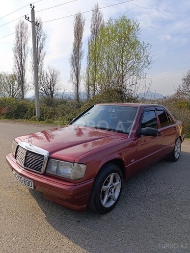 Mercedes 190 1990, 245,000 km - 2.0 l - Lənkəran