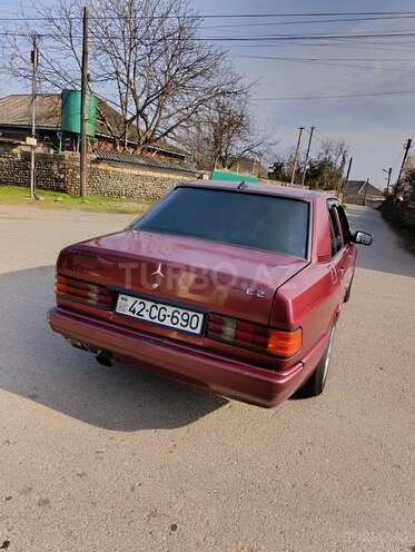 Mercedes 190 1990, 245,000 km - 2.0 l - Lənkəran