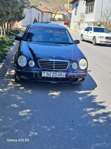 Mercedes E 270 2001, 268,534 km - 2.7 l - Bakı