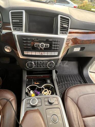 Mercedes GL 500 4MATIC 2013, 124,700 km - 4.7 л - Bakı