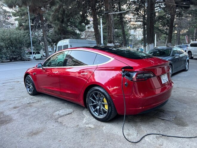 Tesla Model 3 2018, 252,732 km - 0.0 л - Bakı