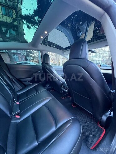 Tesla Model 3 2018, 252,732 km - 0.0 л - Bakı