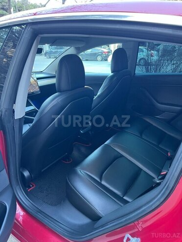 Tesla Model 3 2018, 252,732 km - 0.0 л - Bakı