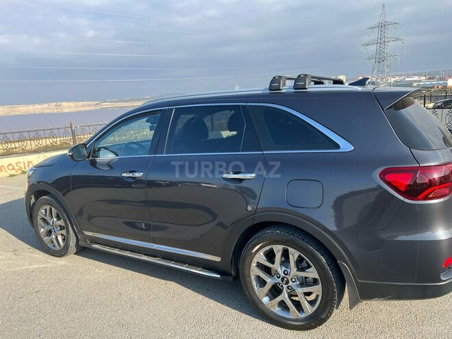 Kia Sorento-2