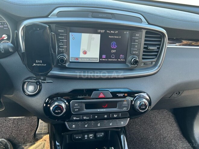 Kia Sorento-10