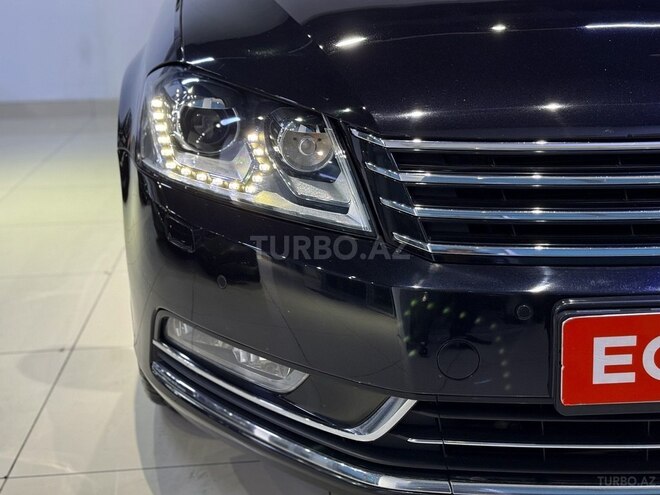 Volkswagen Passat 2013, 140,000 km - 1.8 л - Bakı