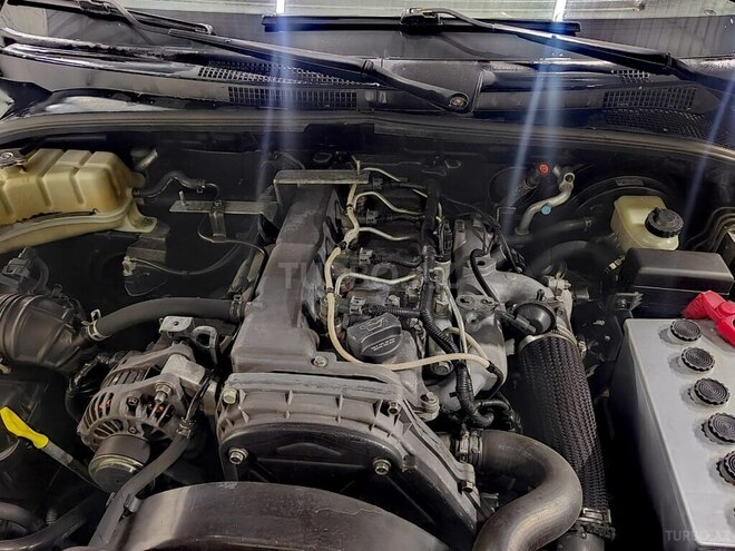 Kia Sorento 2005, 325,000 km - 2.5 l - Gəncə