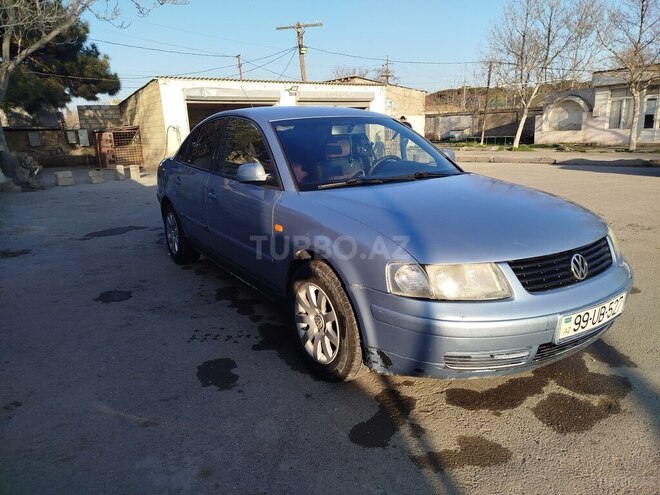 Volkswagen Passat 1999, 290,000 km - 1.8 l - Sumqayıt