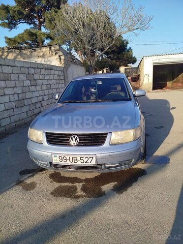 Volkswagen Passat 1999, 290,000 km - 1.8 l - Sumqayıt