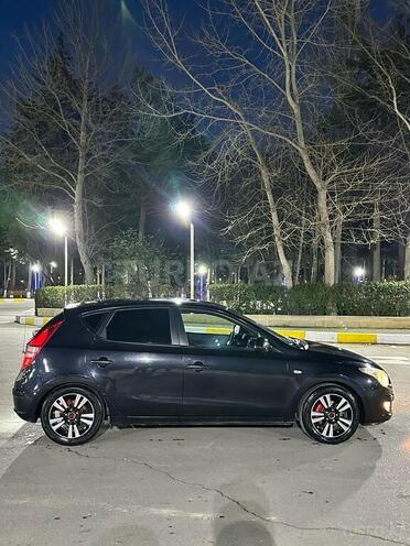 Hyundai i30 2009, 245,000 km - 1.4 l - Bakı