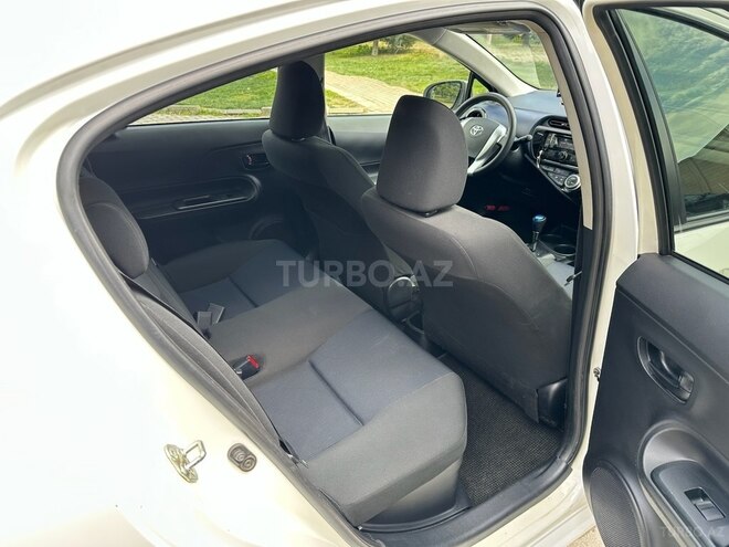 Toyota Aqua 2016, 170,000 km - 1.5 l - Bakı