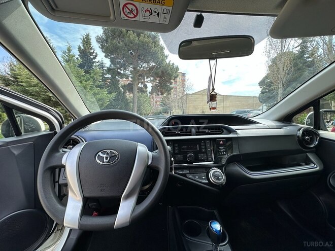 Toyota Aqua 2016, 170,000 km - 1.5 l - Bakı