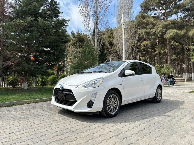 Toyota Aqua 2016, 170,000 km - 1.5 l - Bakı