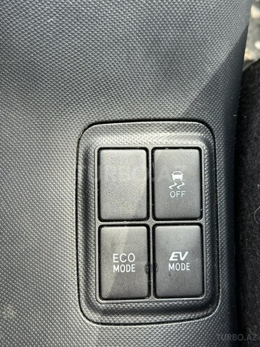 Toyota Aqua 2016, 170,000 km - 1.5 l - Bakı