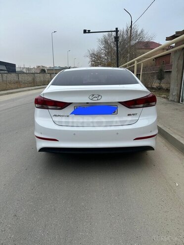 Hyundai Avante 2015, 169,000 km - 1.6 л - Bakı