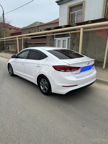 Hyundai Avante 2015, 169,000 km - 1.6 л - Bakı
