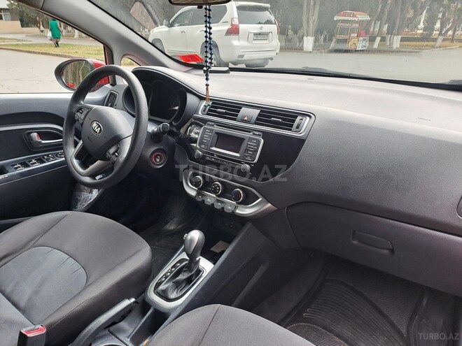 Kia Rio 2016, 241,402 km - 1.6 l - Sumqayıt
