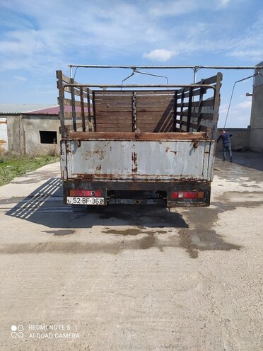 GAZ 33021 1997, 200,000 km - 2.4 l - Salyan