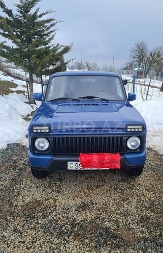 LADA (VAZ) Niva 2015, 190,000 km - 1.7 l - Lerik