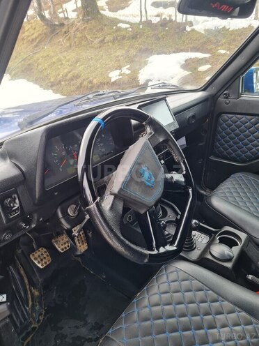 LADA (VAZ) Niva 2015, 190,000 km - 1.7 l - Lerik