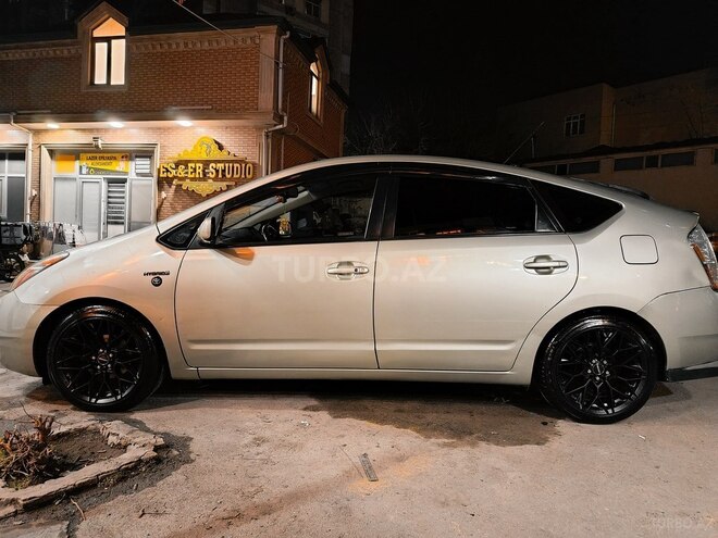 Toyota Prius 2008, 235,769 km - 1.5 l - Bakı