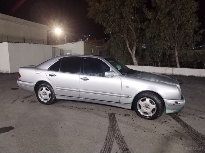 Mercedes E 220 d 1998, 777,777 km - 2.2 л - Bakı