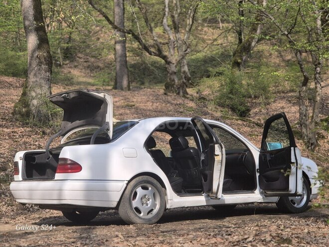 Mercedes E 220 d 1995, 485,000 km - 2.2 l - Astara
