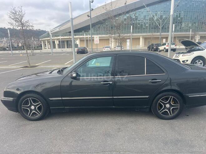 Mercedes E 220 d 2001, 510,000 km - 2.2 l - Bakı
