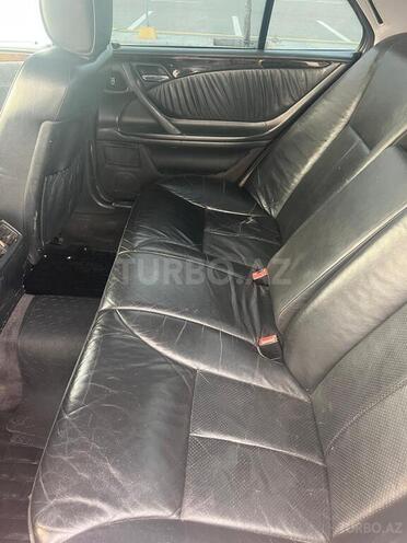Mercedes E 220 d 2001, 510,000 km - 2.2 l - Bakı