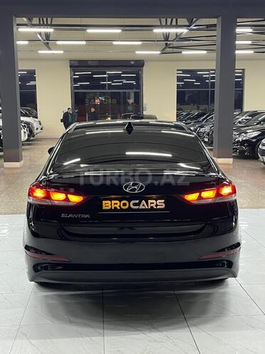 Hyundai Elantra 2018, 142,003 km - 2.0 l - Bakı