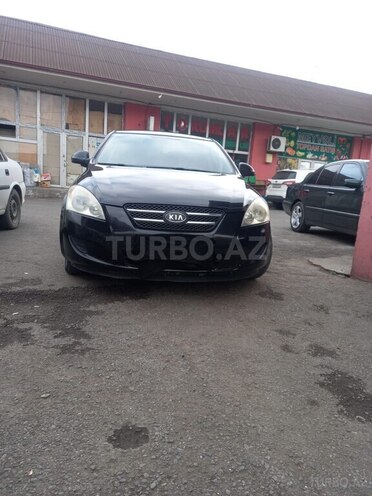 Kia Ceed 2008, 290,000 km - 1.6 л - Gəncə