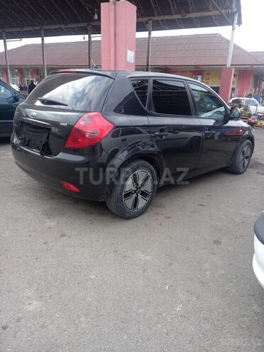 Kia Ceed 2008, 290,000 km - 1.6 л - Gəncə