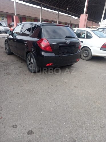 Kia Ceed 2008, 290,000 km - 1.6 л - Gəncə