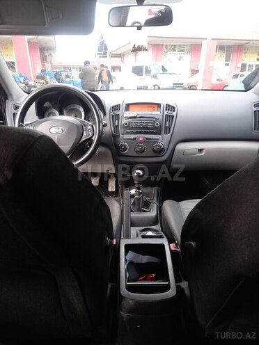 Kia Ceed 2008, 290,000 km - 1.6 л - Gəncə
