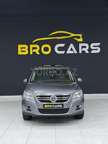 Volkswagen Tiguan 2009, 297,001 km - 2.0 l - Bakı