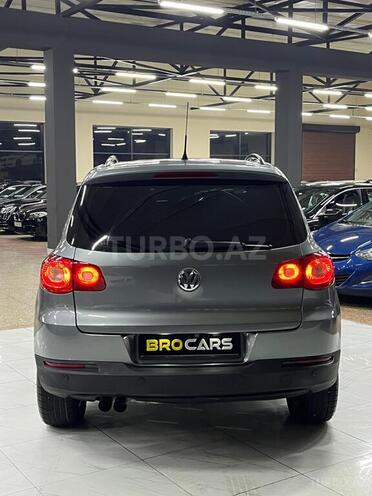 Volkswagen Tiguan 2009, 297,001 km - 2.0 l - Bakı