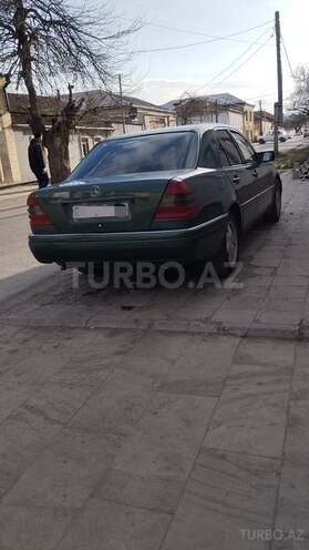 Mercedes C 180 1994, 280,047 km - 1.8 l - Quba