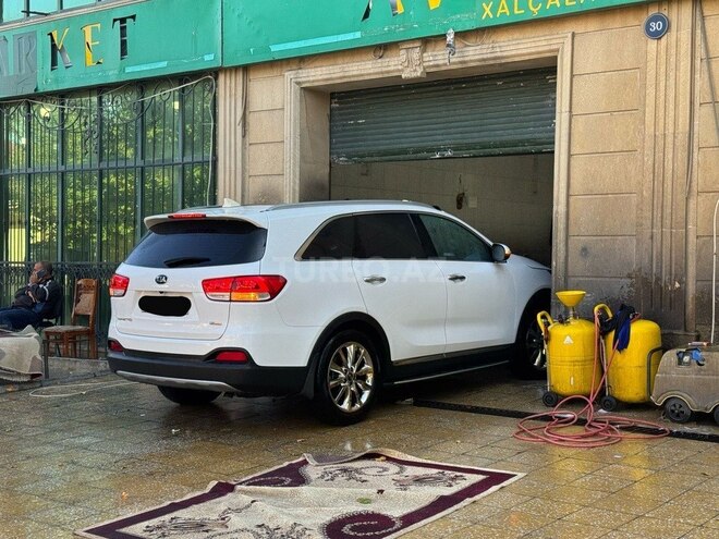 Kia Sorento 2015, 124,200 km - 2.0 l - Bakı